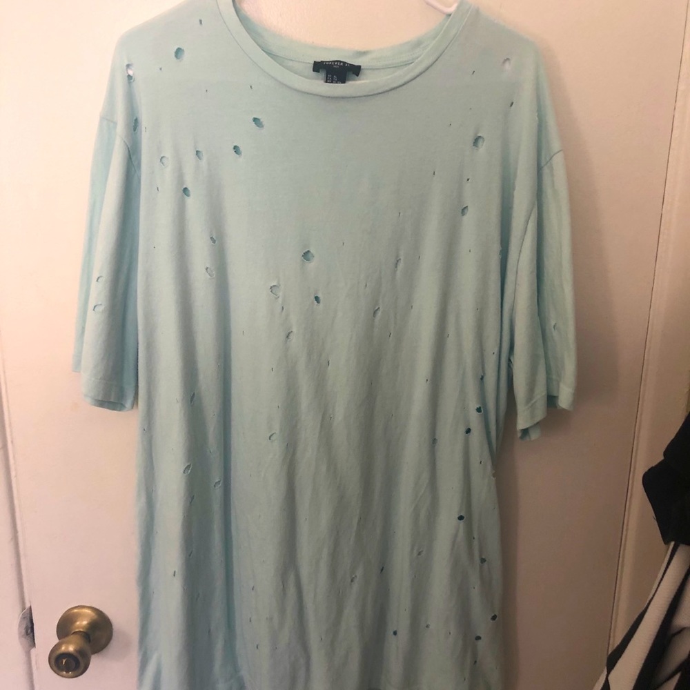 BABY BLUE TOP